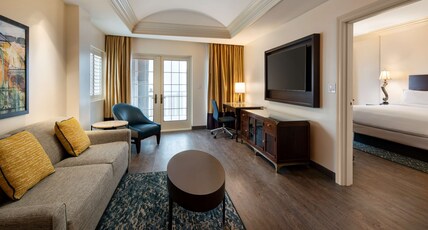 Embassy Suites by Hilton New Orleans Room Type - PRESIDENTIAL SUITE- 1 KING