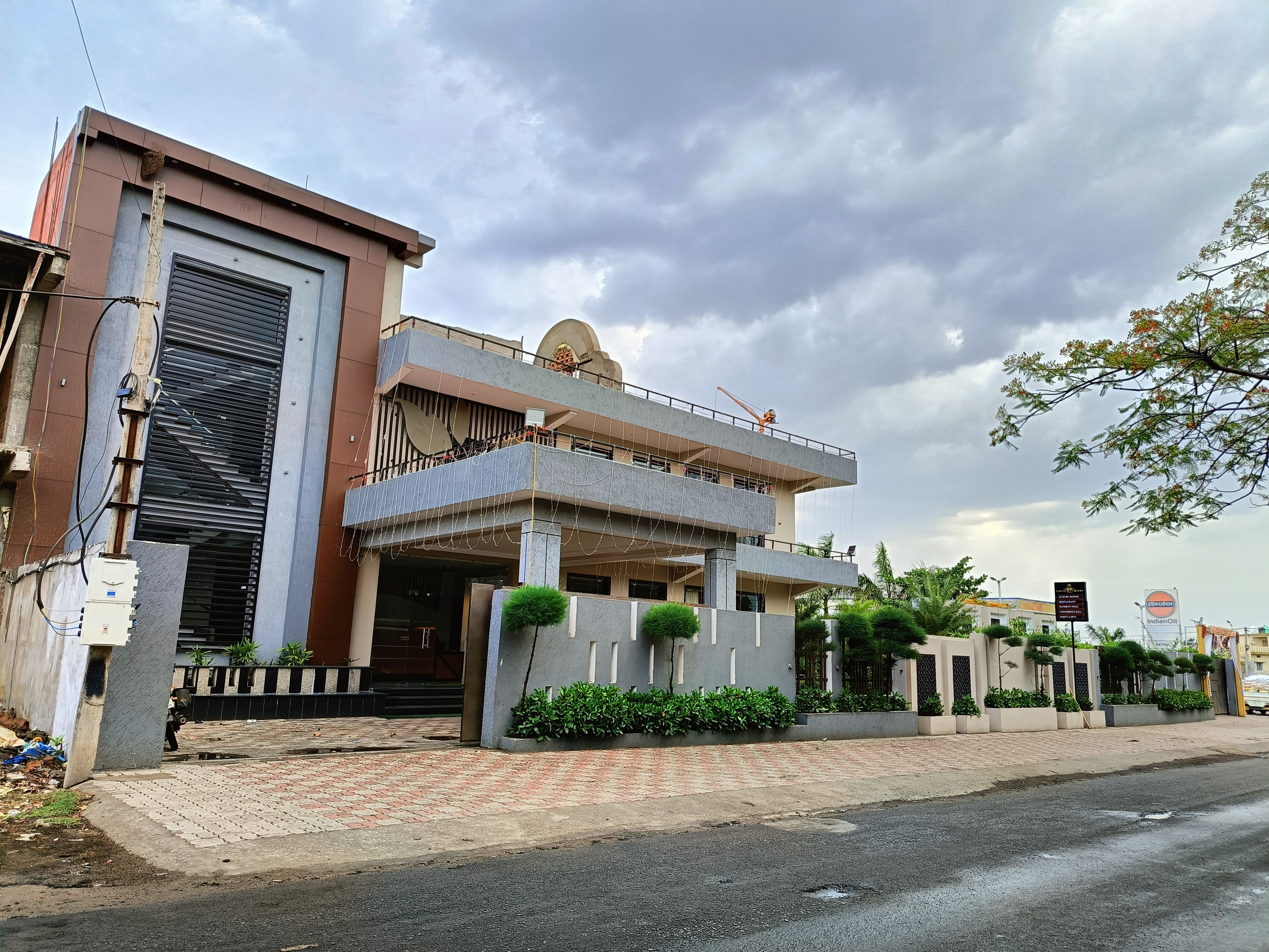 Sangam Bela Resort - Tap to explore photos