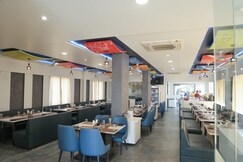 THE MANGO BITE HOTEL & RESTAURANT