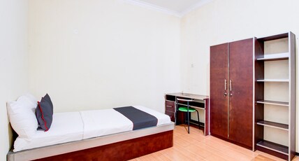 Hotel O Ump Near Rs Margono Room Type - Indonesia Deluxe Double Hotel O Ump Near Rs Margono Room Type - Indonesia Deluxe Double
