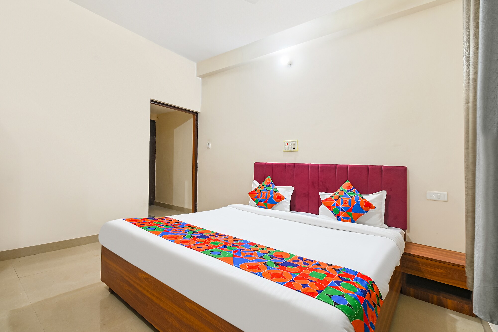 Via Park View - Tap to explore photos