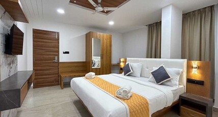 POP 84765A The Cozy Stay Room Type - Classic