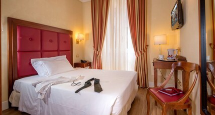 Best Western Hotel Astrid Room Type - 1 Double Bed, French Size Bed, Small Double Room Best Western Hotel Astrid Room Type - 1 Double Bed, French Size Bed, Small Double Room