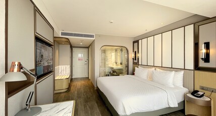 Swiss-Belhotel Solo Room Type - Deluxe Hollywood