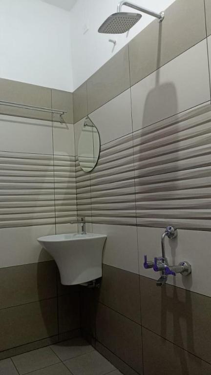 Boho County - Tap to explore photos