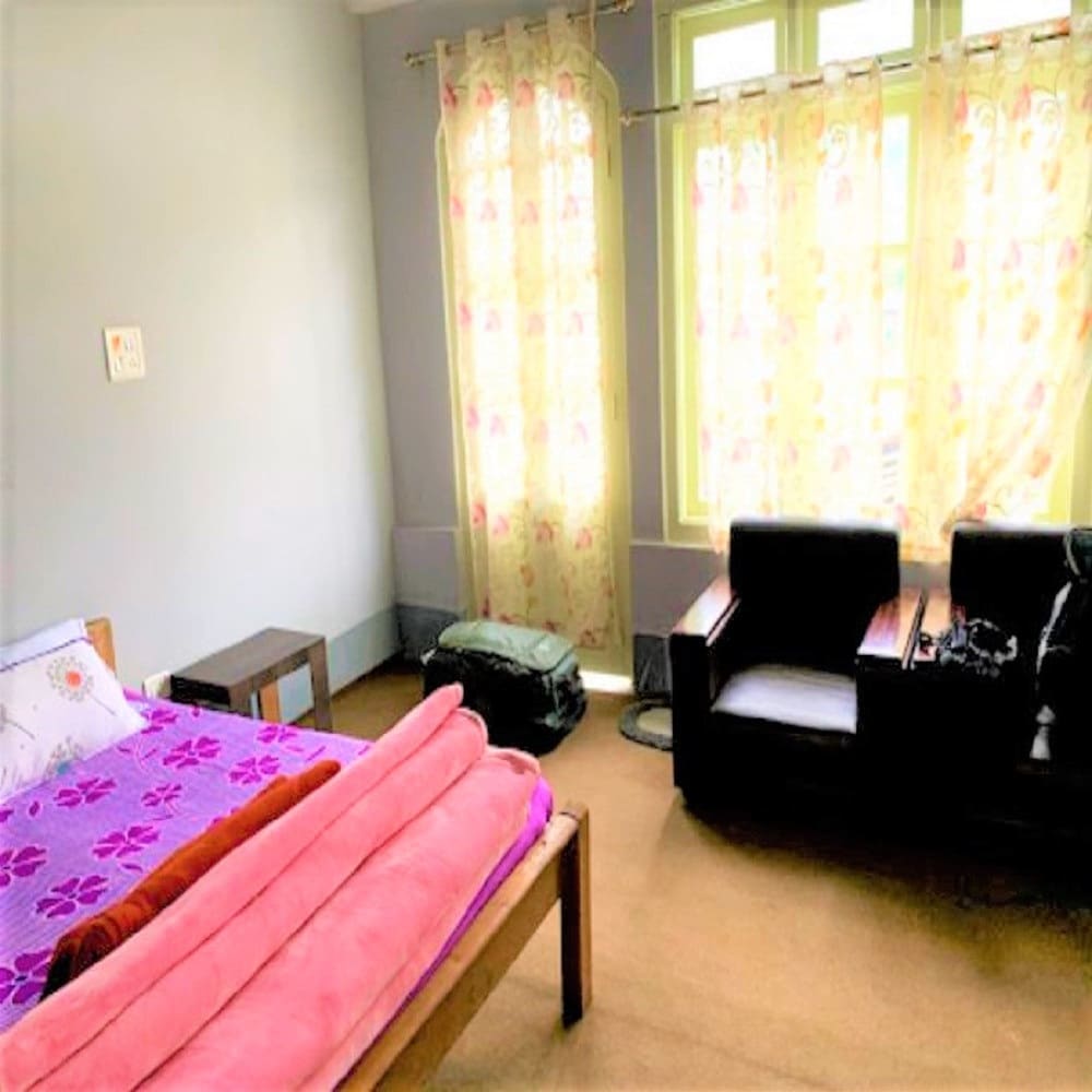 Native Stories - Tap to explore photos