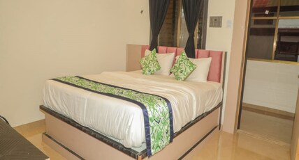 HOTEL GURUDEV Room Type - Deluxe Room Ac