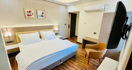 Marius Inn Room Type - Premium Room