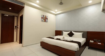The City Tower Hotel Room Type - Premium Room
