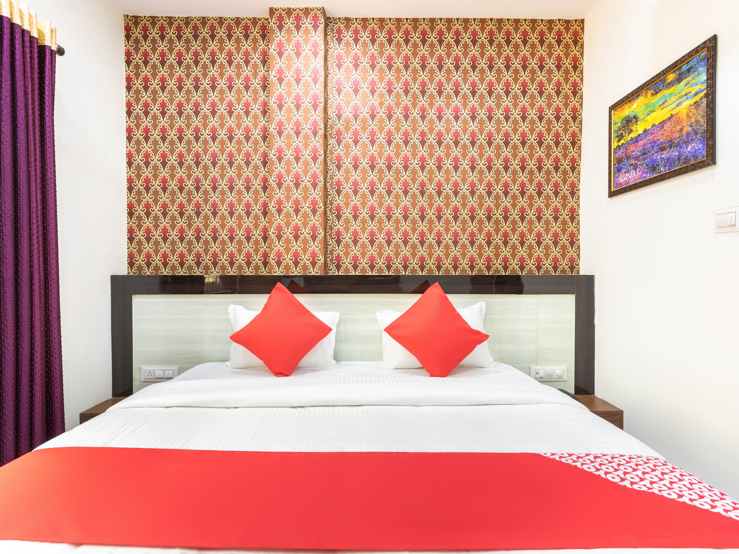 Hotel O Savitri Regency - Tap to explore photos