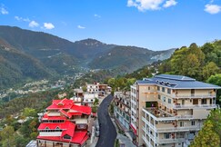 OnlyStay Luxe House Dalhousie