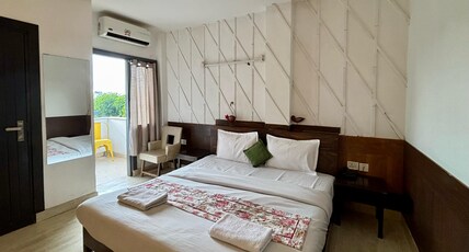 Aakriti Hotels Room Type - Deluxe Room with Balcony