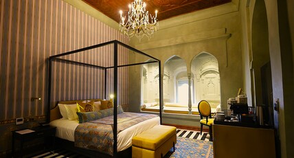 RAN BAAS The Palace Room Type - Legacy Suites