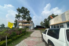 HOTEL UV PALACE & MARRIAGE LAWN