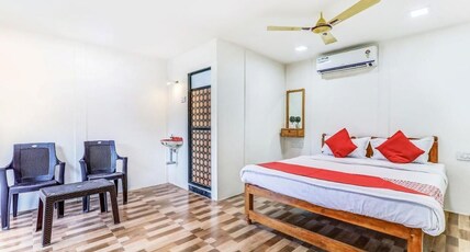 Sulochana Resort Room Type - Deluxe room with Balcony Pool view