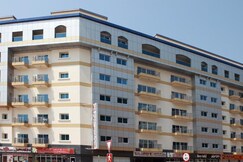 Rose Garden Hotel Apartments Barsha