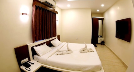 SN COmforts Room Type - Deluxe AC Room