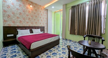 Udaipur View Guest house and Restro Room Type - Family Room with Private Balcony