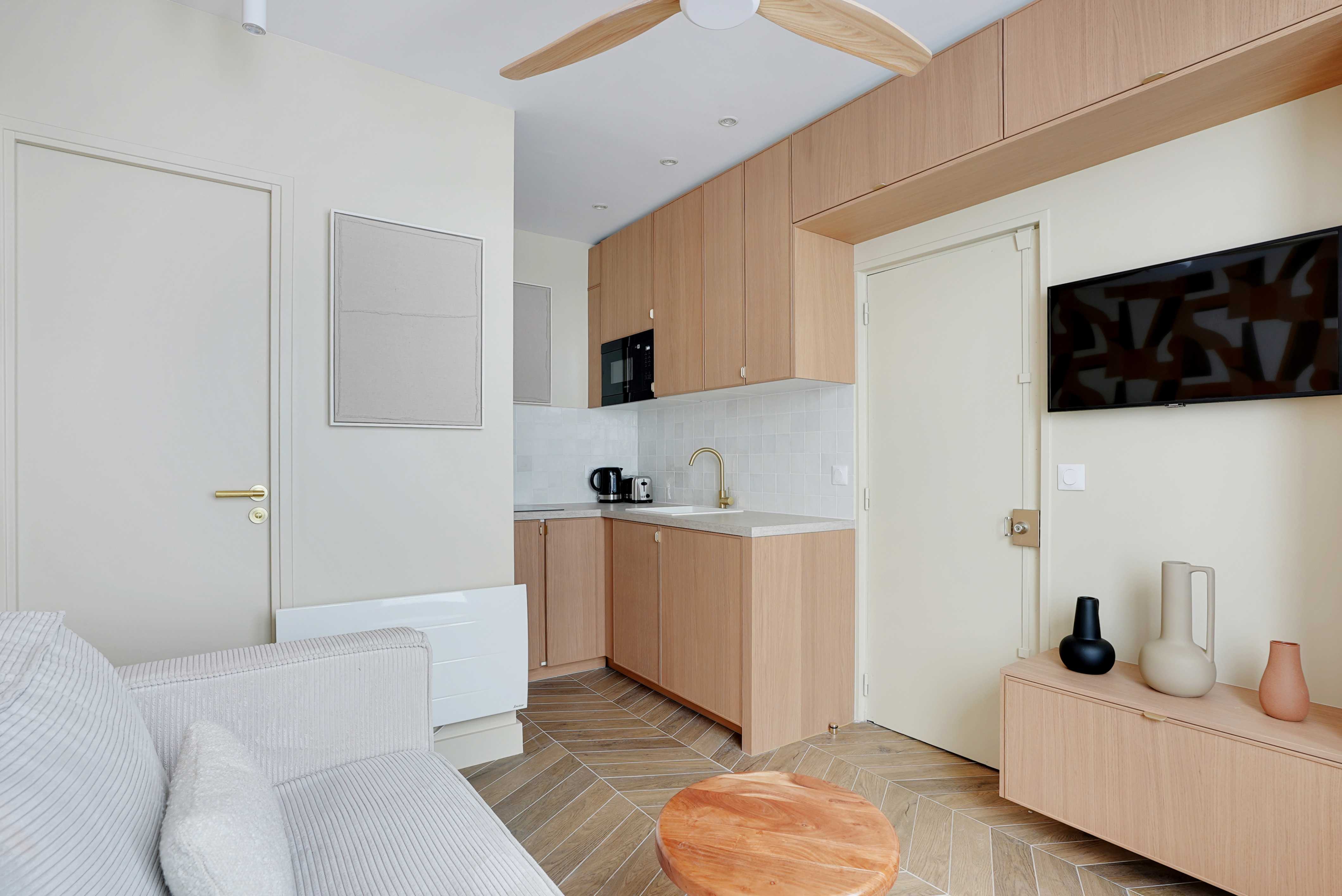 Cosy and bright studio - 2P- Near Sacre-Coeur - Tap to explore photos