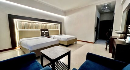 CHEVRON KLASSIK Room Type - DELUXE ROOM