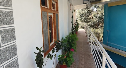 Binsar Royal Homestay By StayApart Room Type - Quard Room Jungle View