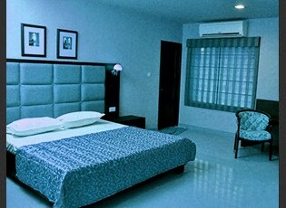 The Monarch Hotel Room Type - Premium Room