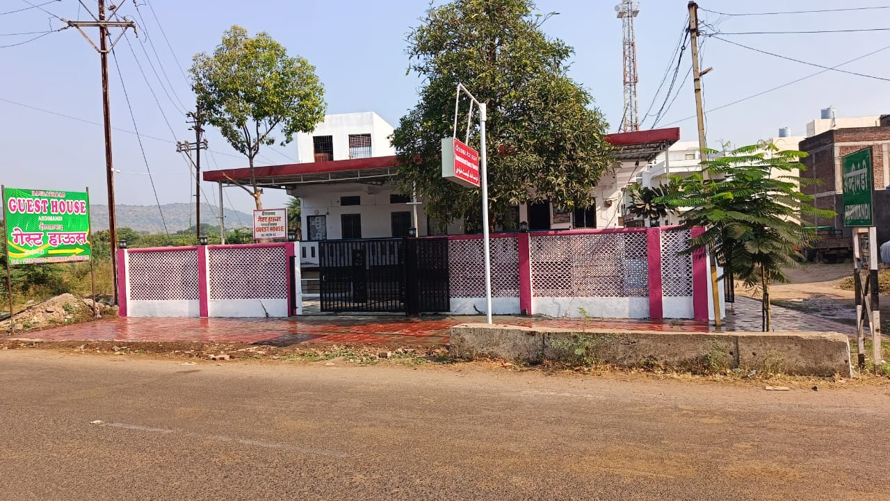 Daulatabad Guest House - Tap to explore photos