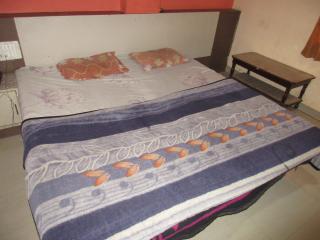 Hotel Radha Vallabh