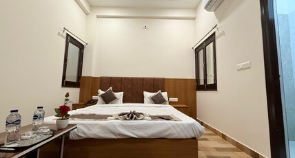 Hotel shree dharan IN Room Type - Bedroom 8