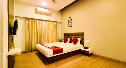Fortune Resort Room Type - Deluxe Room with Pool View