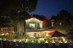 ELIVAAS Aaram Bagh 4 BHK Escape Amid Pine Forest & Valley View