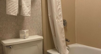 Best Western Plus Kelly Inn Room Type - Suite - 1 King 2 Queen Beds, Non-Smoking, Bi Level, Microwave And Refrigerator, High Speed Internet Best Western Plus Kelly Inn Room Type - Suite - 1 King 2 Queen Beds, Non-Smoking, Bi Level, Microwave And Refrigerator, High Speed Internet