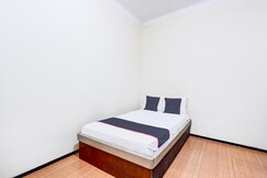 Hotel O Ump Near Rs Margono