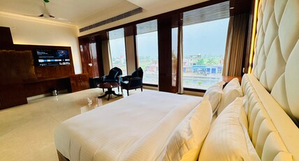 GAJRAULA SUKHDEV DHABA & RESORT Room Type - SUITE ROOM