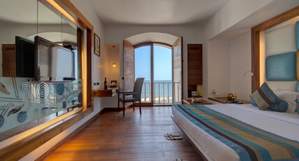 The Promenade Room Type - Standard Room -  Sea View
