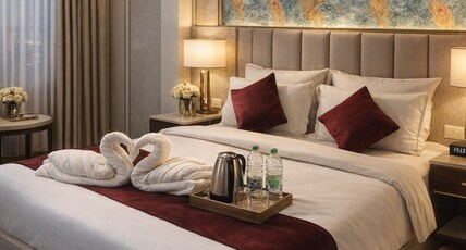 Hotel Alpine Room Type - Deluxe King Bed Room with City View