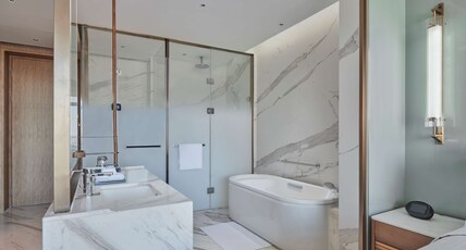 Hilton Changsha Riverside Room Type - KING EXECUTIVE ROOM