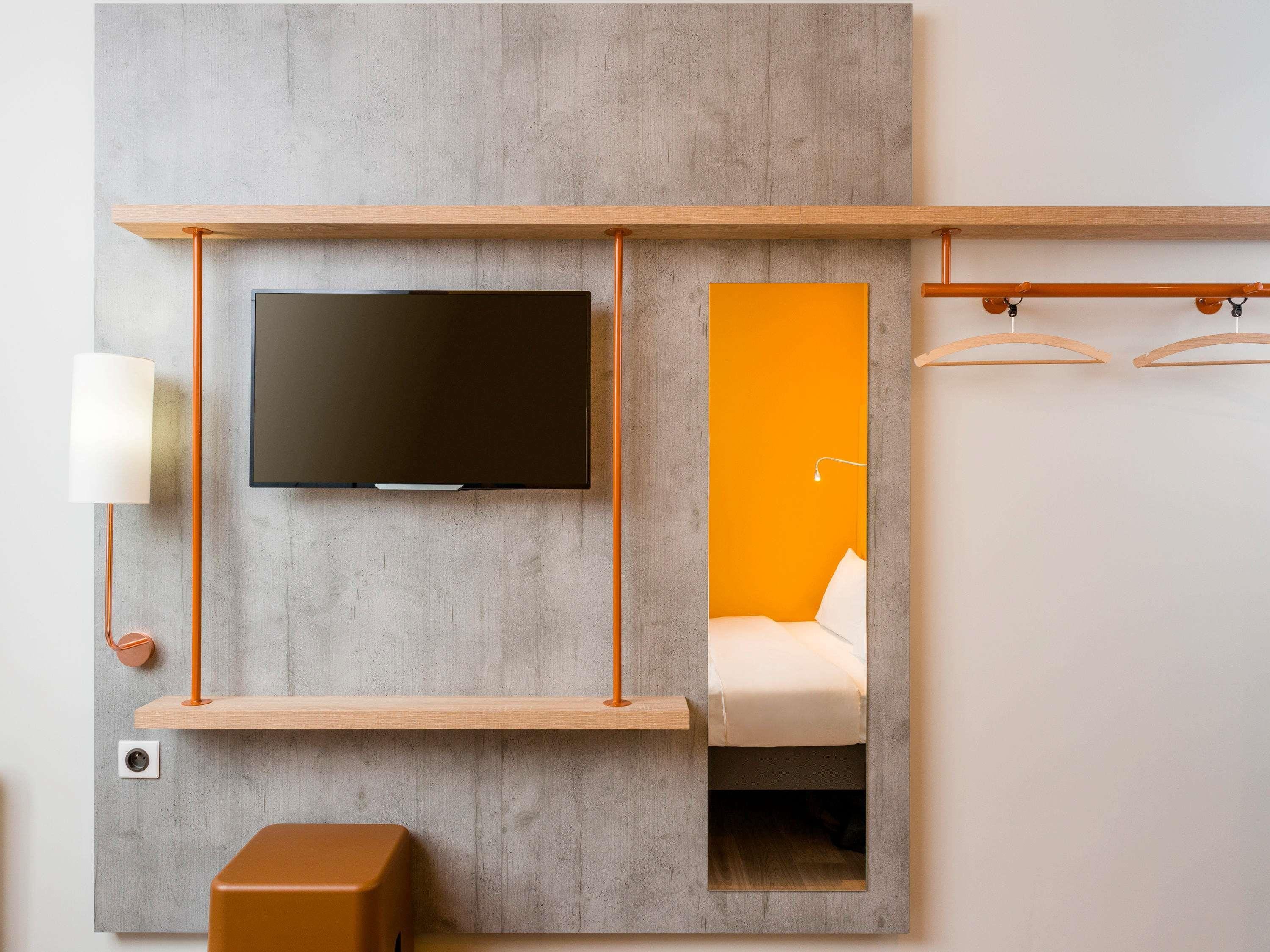 ibis budget Besancon Centre Gare - Tap to explore photos
