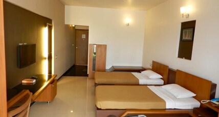 Hotel Rock Regency Room Type - Supreme AC Twin Deluxe