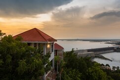 KSTDC Hotel Mayura Krishna Almatty