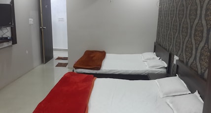 HOTEL HOLIDAY ERA LODGING Room Type - Family Suite Ac