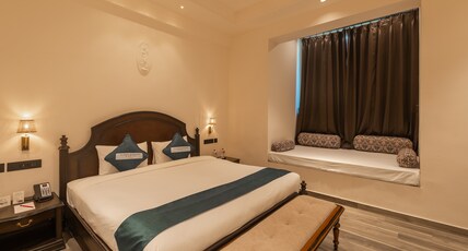 Clarks Resort Ajmer Room Type - Fairydale room with King Bed