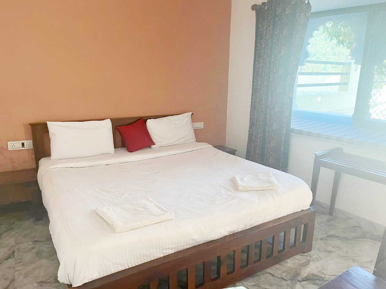 Hotel O R K Shahpura - Tap to explore photos