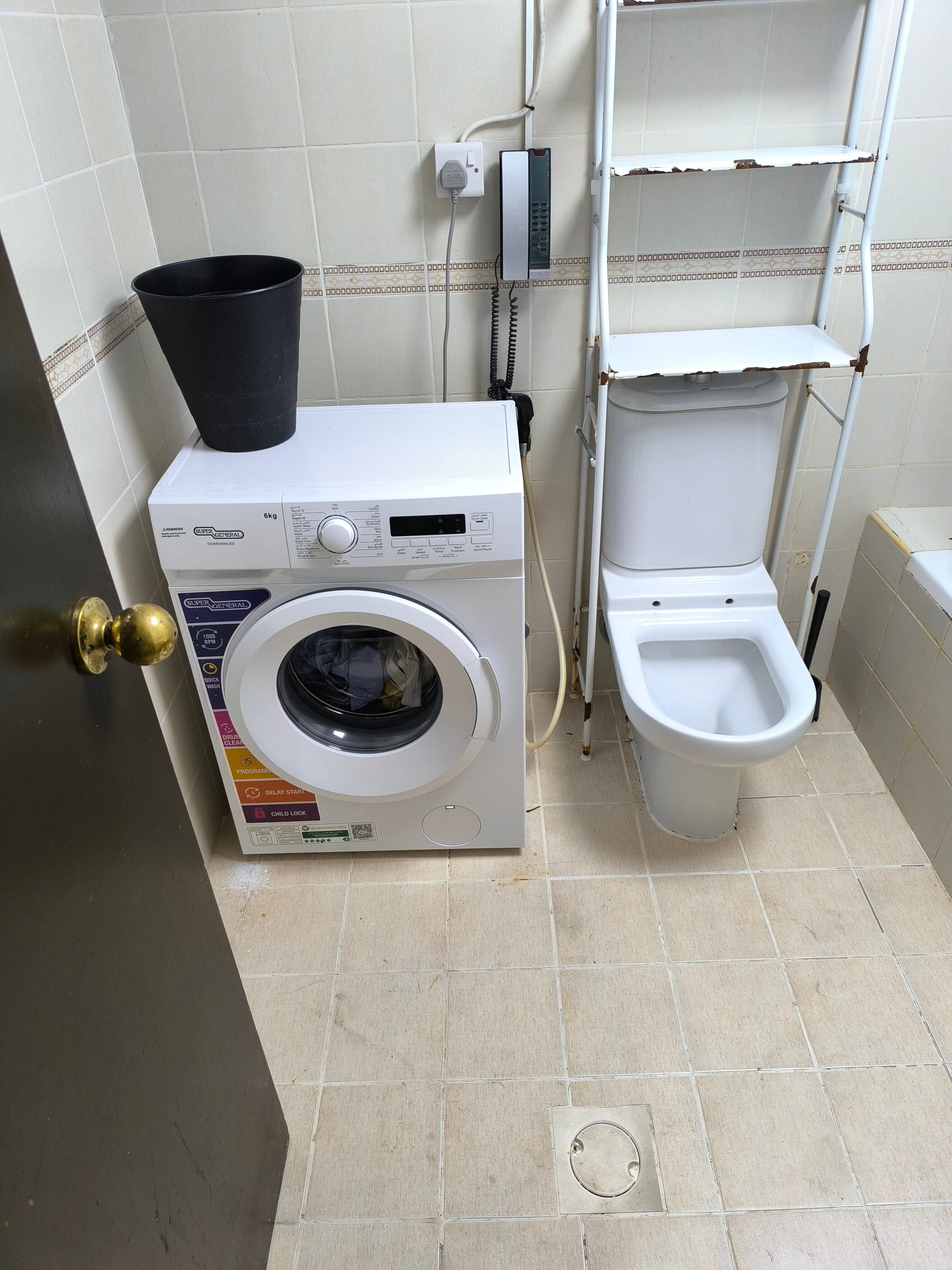 Deebaj Hotel Apartment - Tap to explore photos