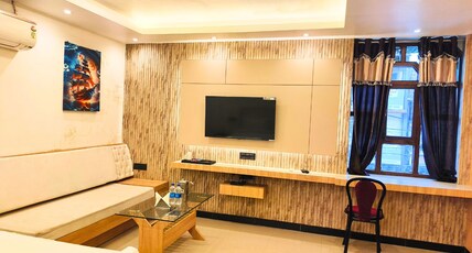 Swarg Hotel Room Type - Superior Room