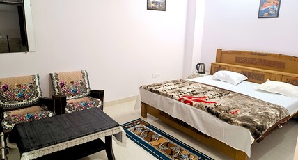 Prayag Sadan Room Type - Bedroom 1