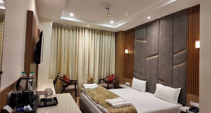 HOTEL PANCHSHEEL Room Type - Mini Deluxe Room