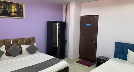 Hotel Sanjay Palace (Near ISBT Bus Stand) Room Type - Deluxe Triple Bed AC Room