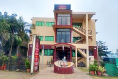 HOTEL PALKHI