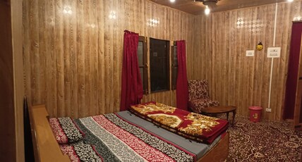 Gossani Guest House Room Type - Standard Room
